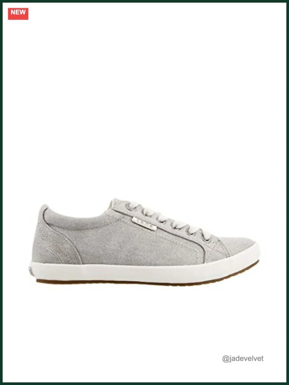 Women's Canvas Sneakers - Cushioned Lace-Up Low Top Athletic Shoe